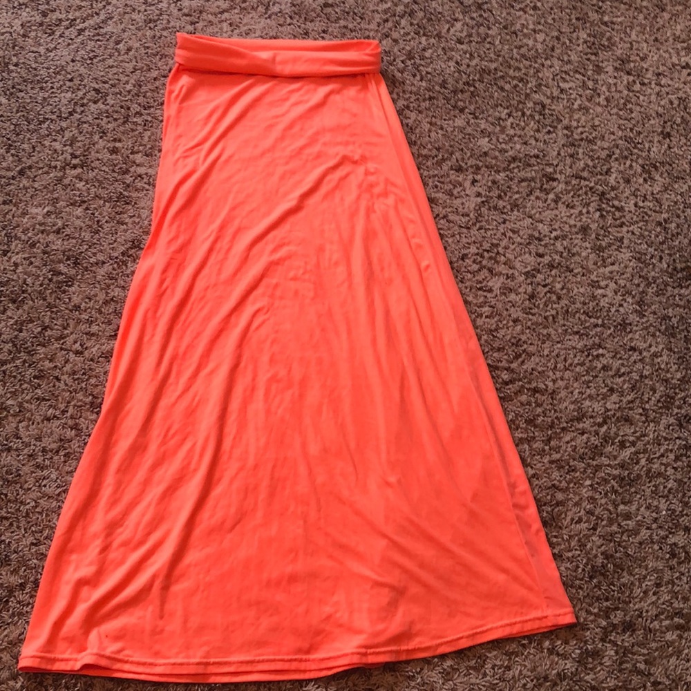 Maxi skirt